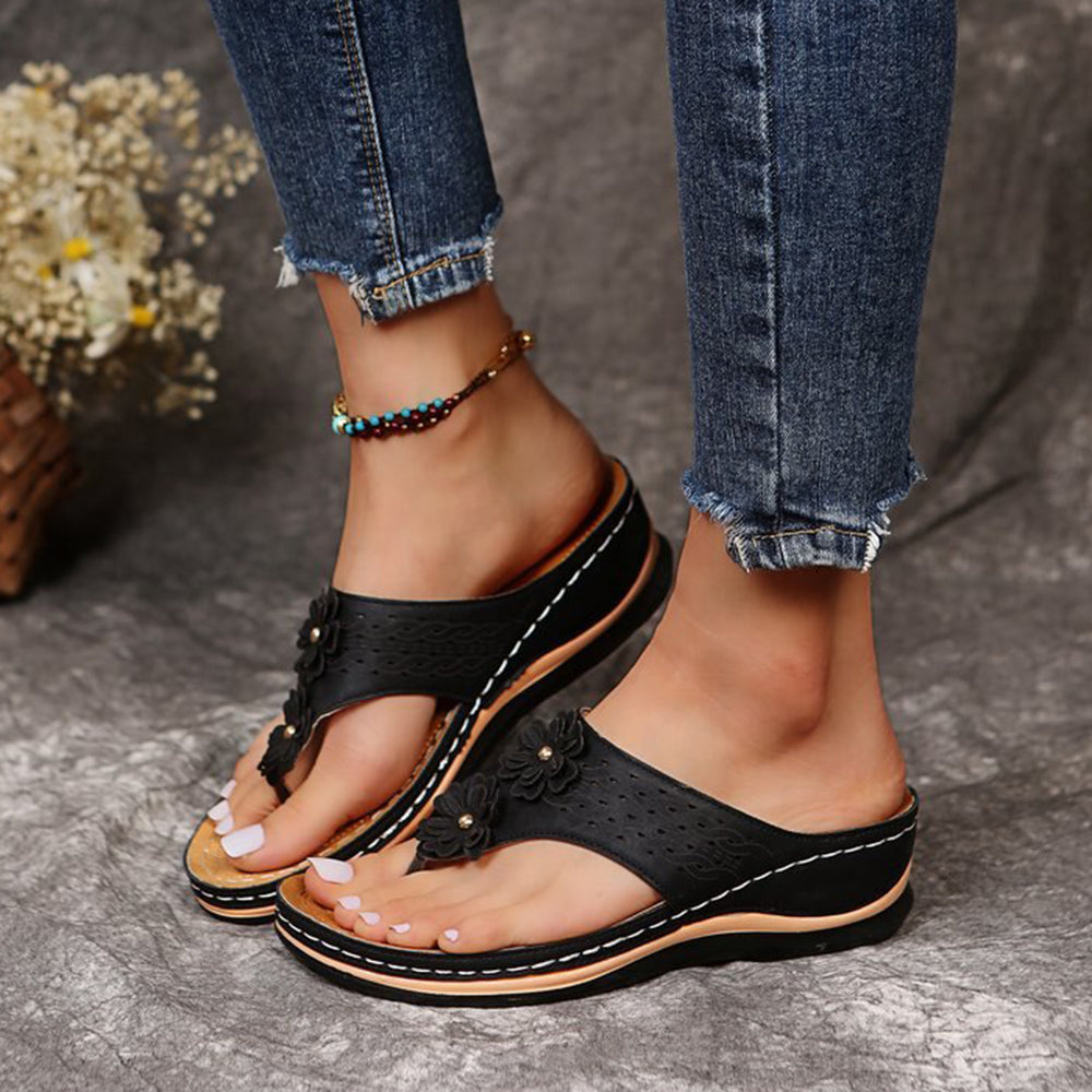Women's Summer Slip-on Sandals with Floral Details and Cut-outs