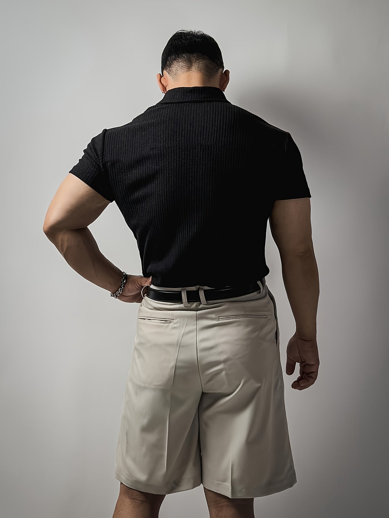 Slim-Fit T-Shirt with Collar