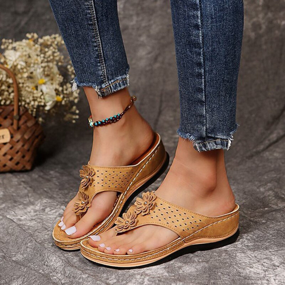 Women's Summer Slip-on Sandals with Floral Details and Cut-outs