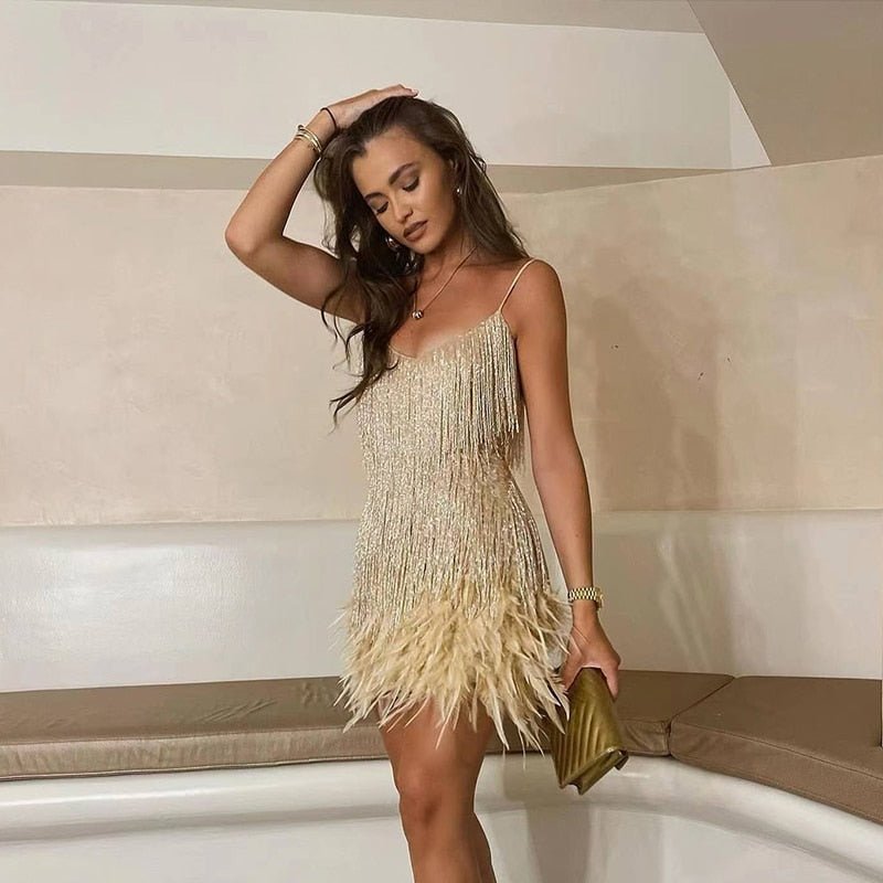 Women's Summer Evening Mini Dress with Sequined and Feather Style