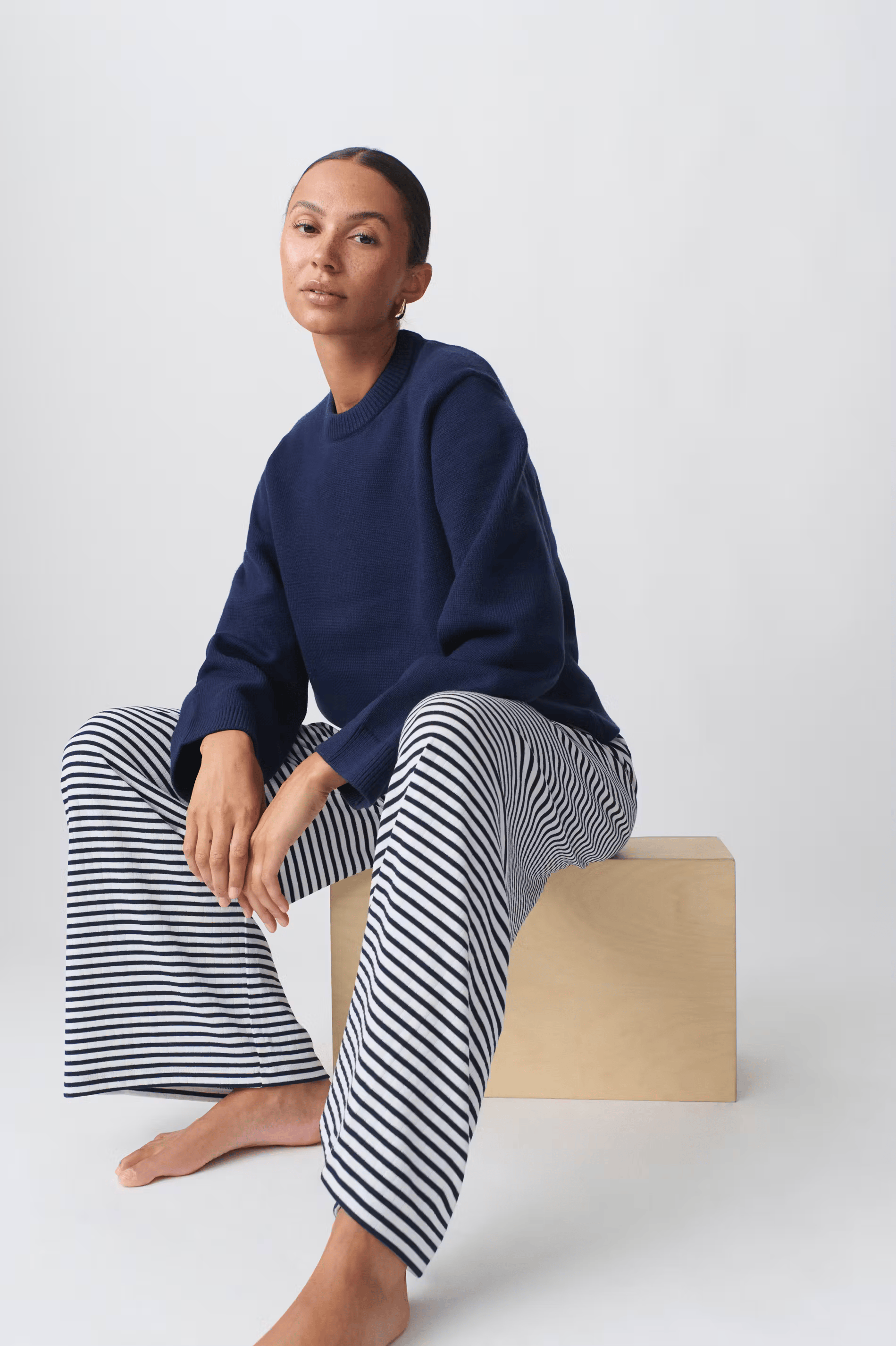 Women's Pants with Drawstring and Striped Print