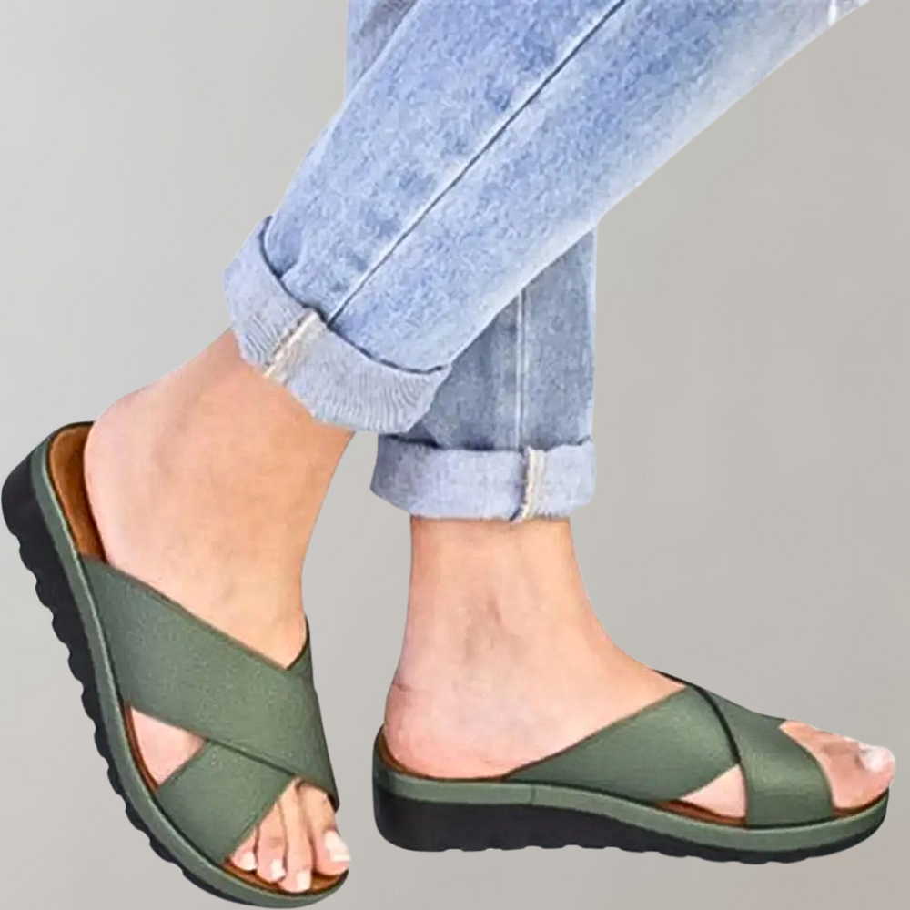 Women's Summer Slip-on Sandals with Open-toe and Criss-cross Style