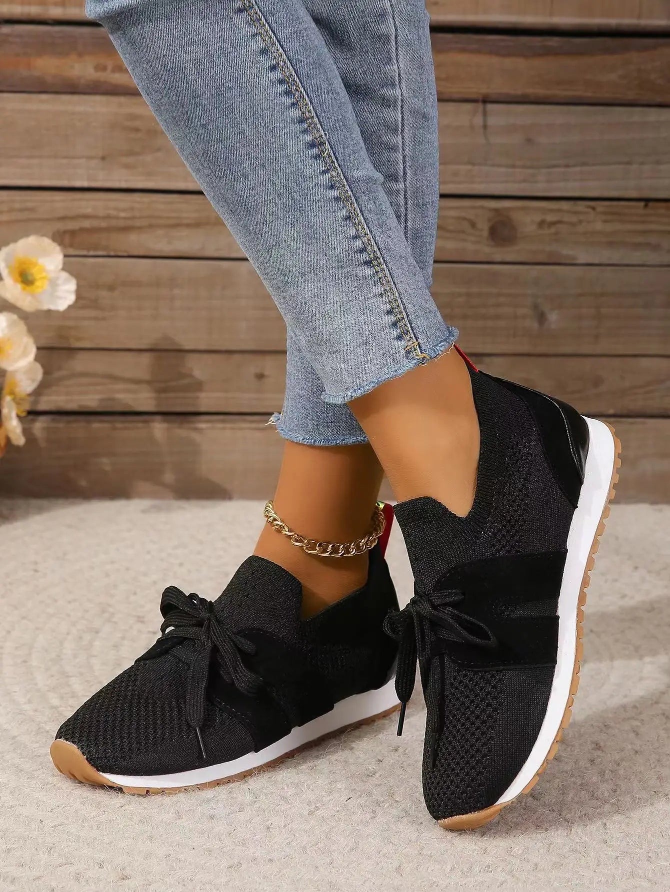 Women's Mesh Sneakers with Lace-Up