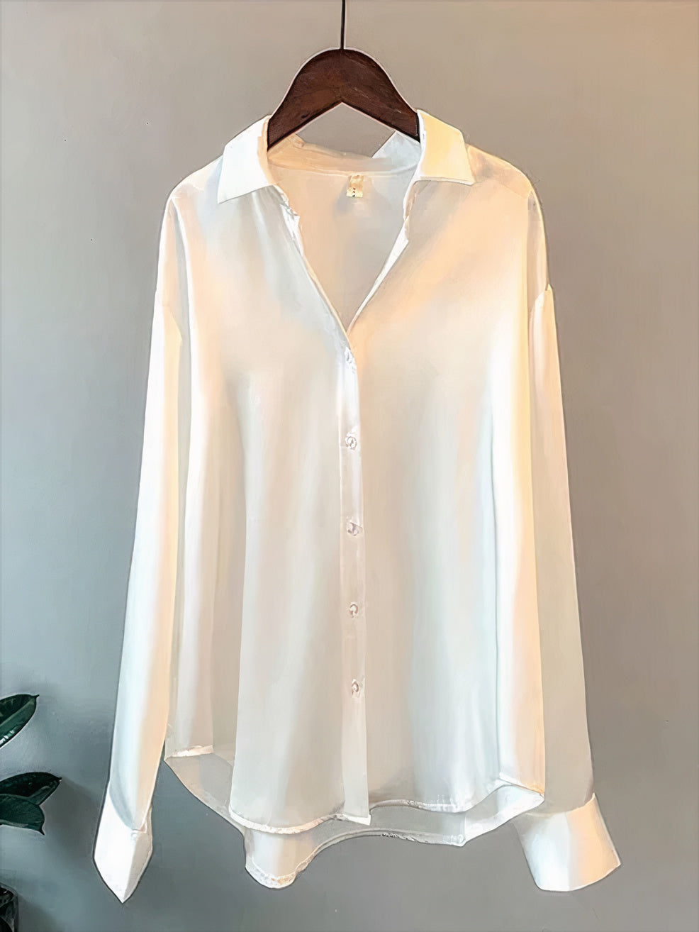 Women's Blouse with Long Sleeve and Buttons