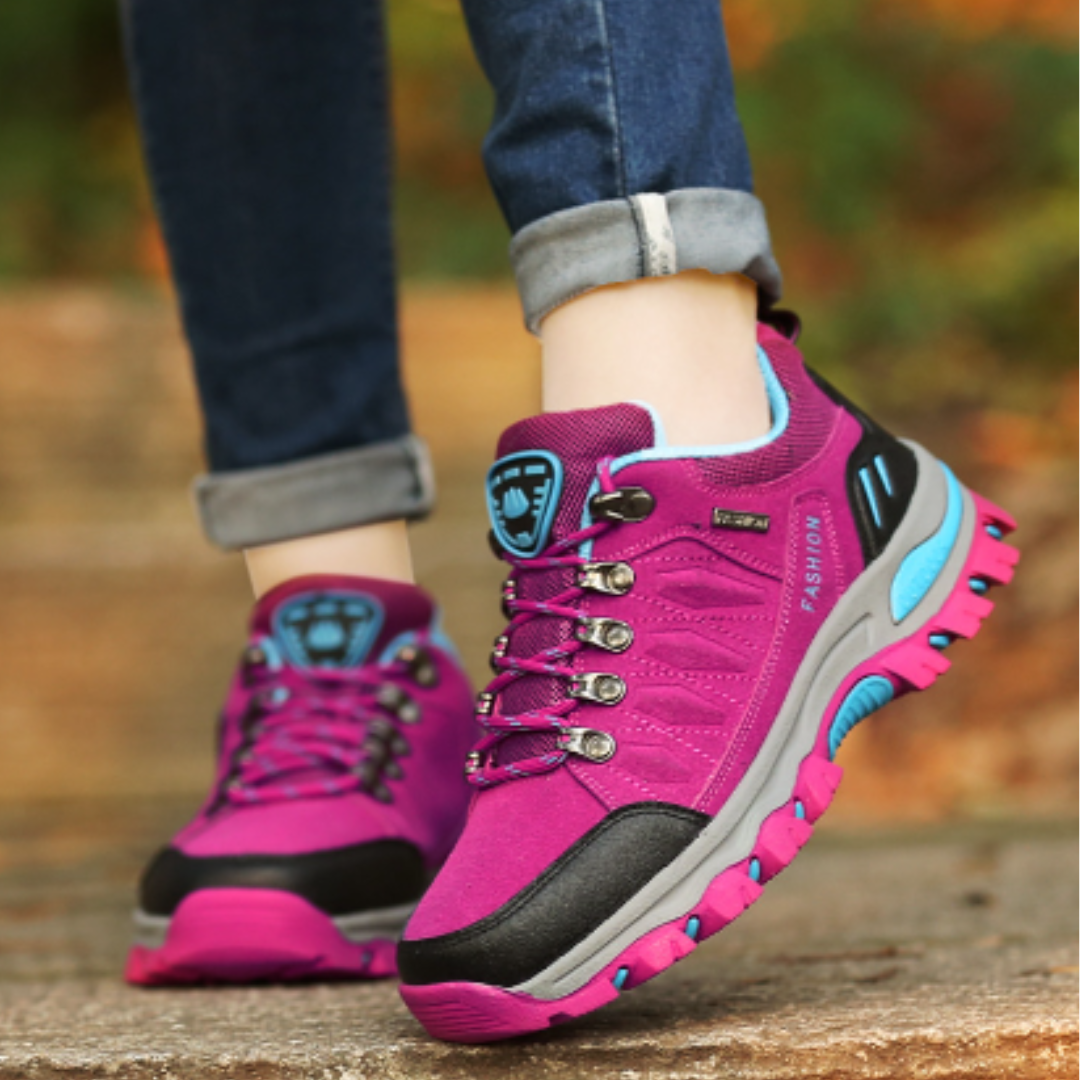Women's Hiking Shoes with Lace-up and Chunky Sole