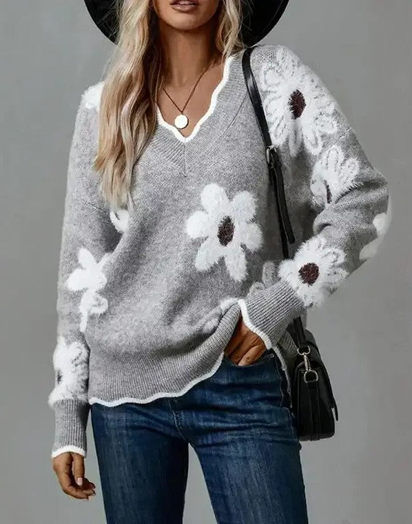Women's Floral V-Neck Scallop Trim Sweater