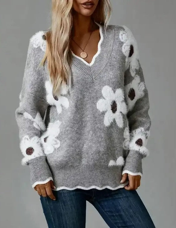 Women's Floral V-Neck Scallop Trim Sweater