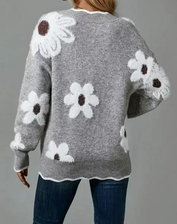 Women's Floral V-Neck Scallop Trim Sweater