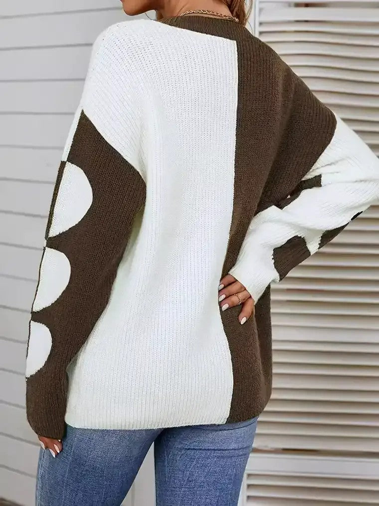 Women's Graphic Knit Sweater with Checkerboard and Heart Design