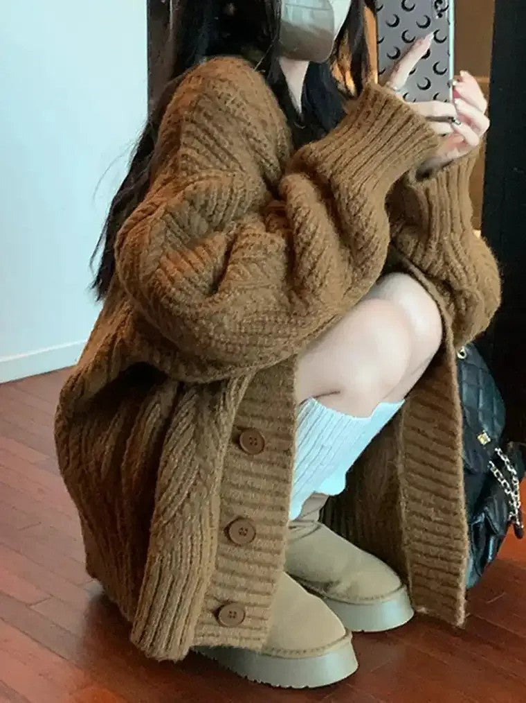 Women's V-neck Chunky Knit Cardigan