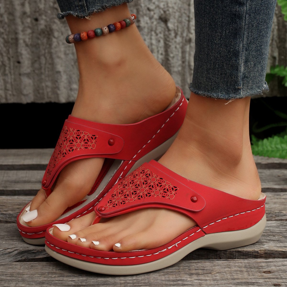 Women's Summer Slip-on Sandals with Cut-out Design