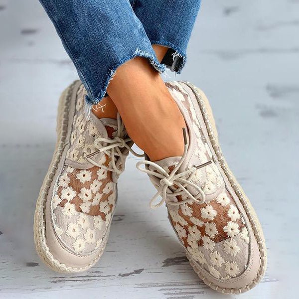 Women's Embroidered Shoes with Lace-up and Espadrille Sole