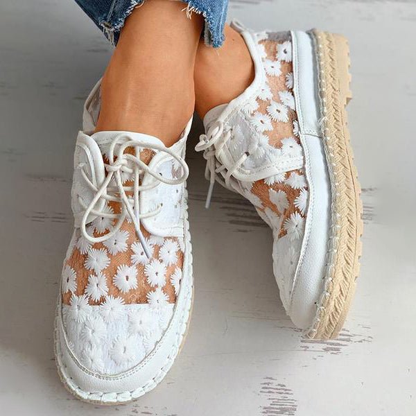 Women's Embroidered Shoes with Lace-up and Espadrille Sole