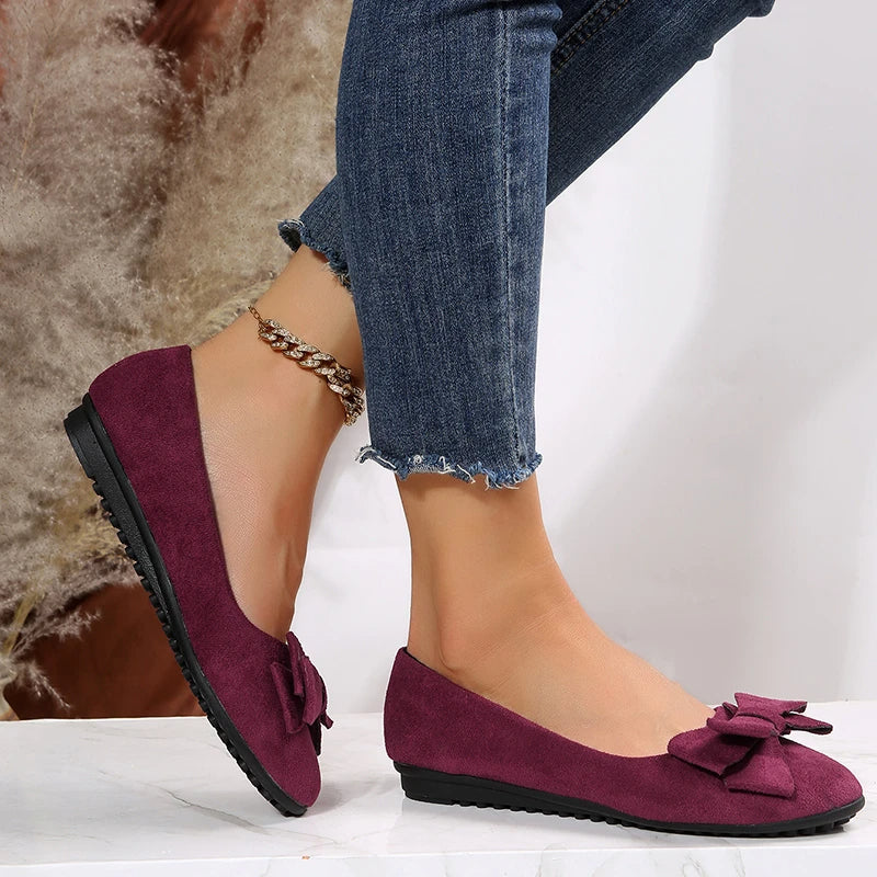 Women's Flat Shoes with Bow Design
