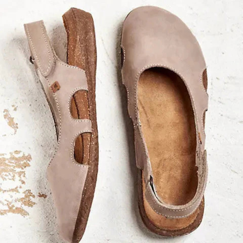 Women's Summer Suede Flat Sandals with Closed-Toe and Strap Closure