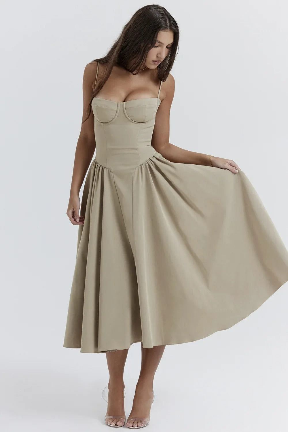 Women's Summer Midi Dress with Gathered Full Skirt and Sleeveless