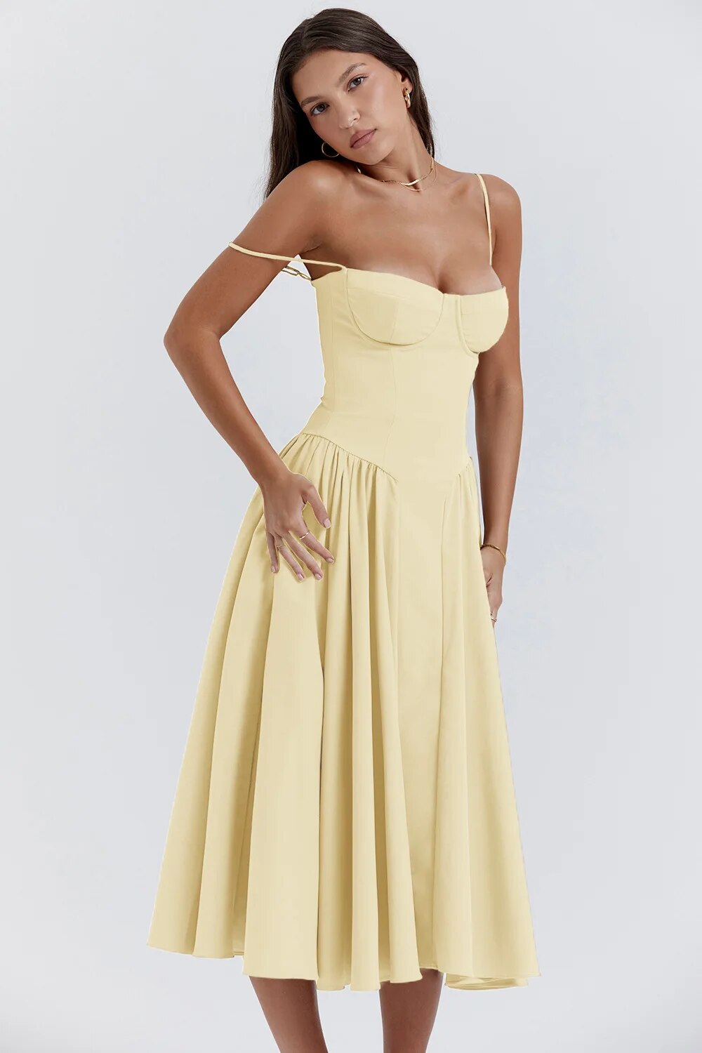 Women's Summer Midi Dress with Gathered Full Skirt and Sleeveless