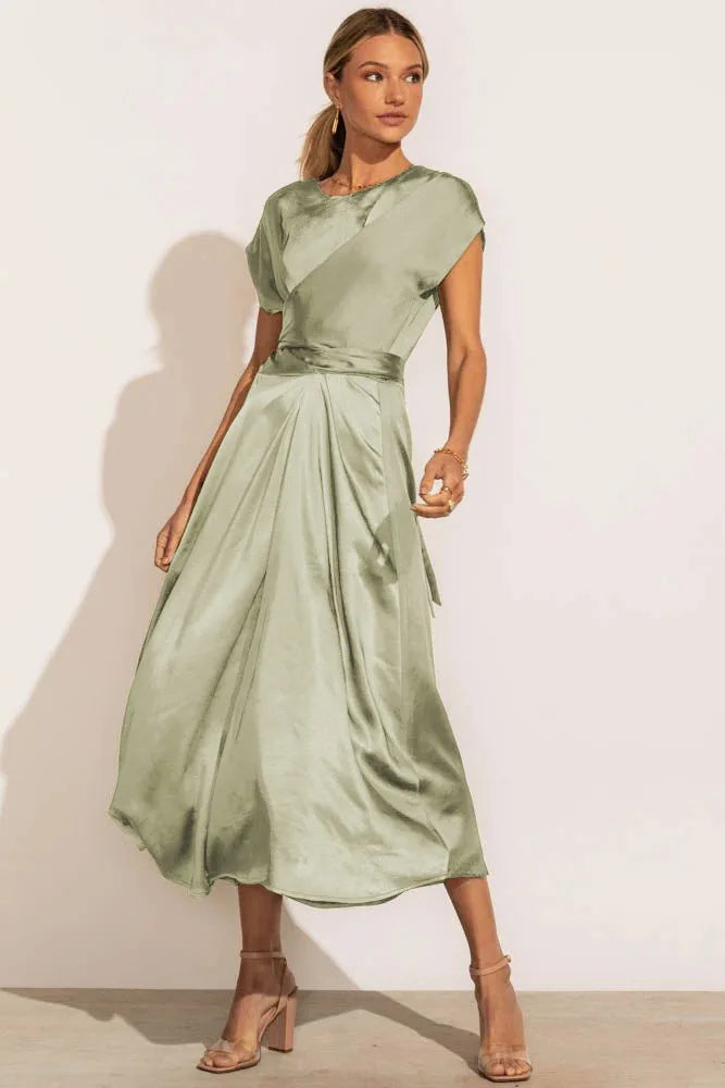 Women's Summer Short Sleeve Midi Dress with Criss-cross Style