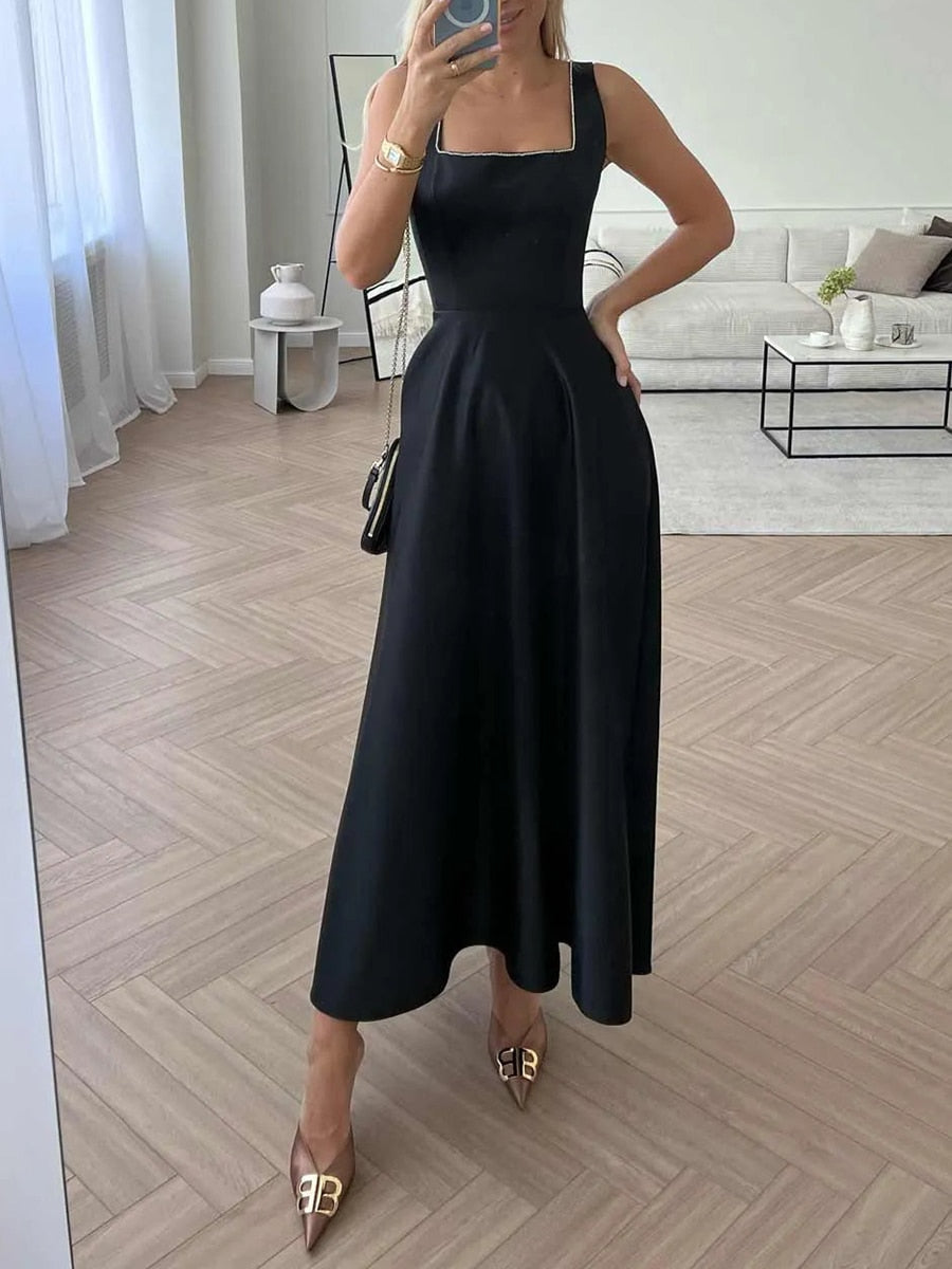 Women's Summer Cocktail Dress with Sleeveless and Squareneckline