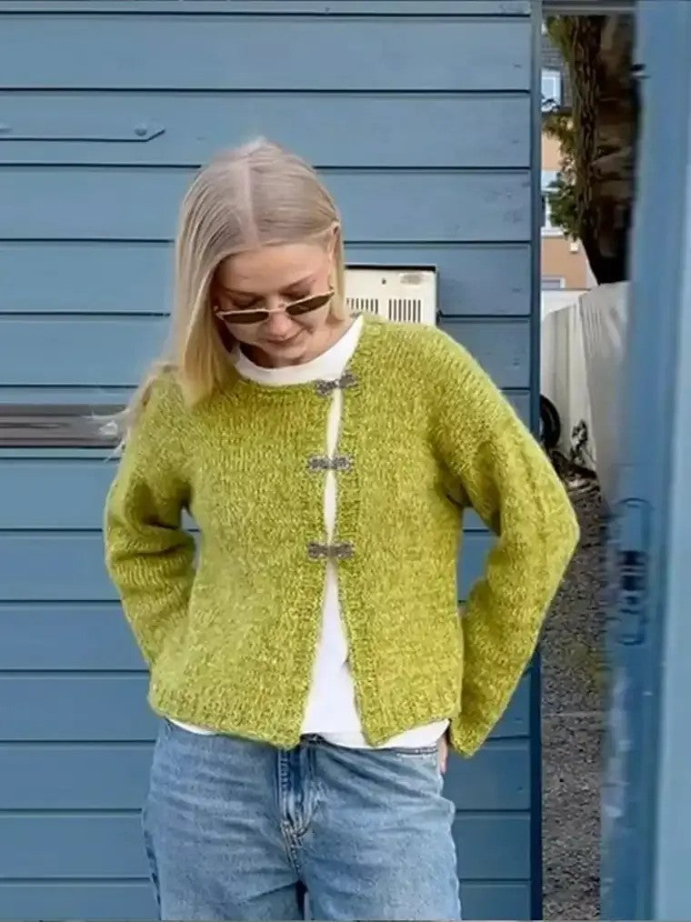 Women's Round Neck Cardigan with Clasps