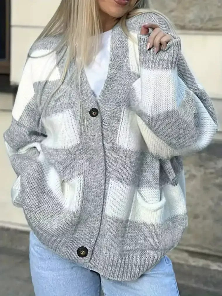 Women's V-neck Chunky Knit Cardigan with Pockets